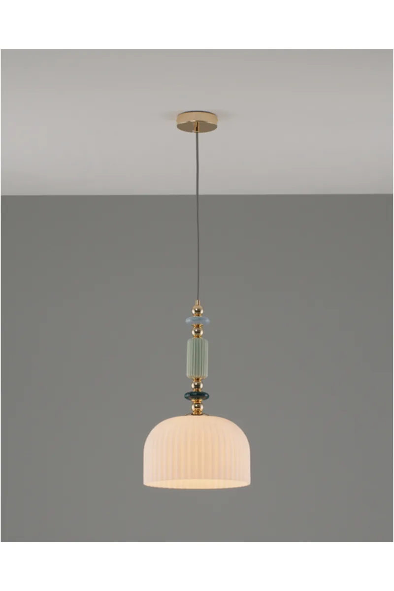 Изображение товара — moderli svetil nik podvesnoy v10903 p charm ut000038235 0 Moderli svetil nik podvesnoy v10903 p charm ut000038235 0